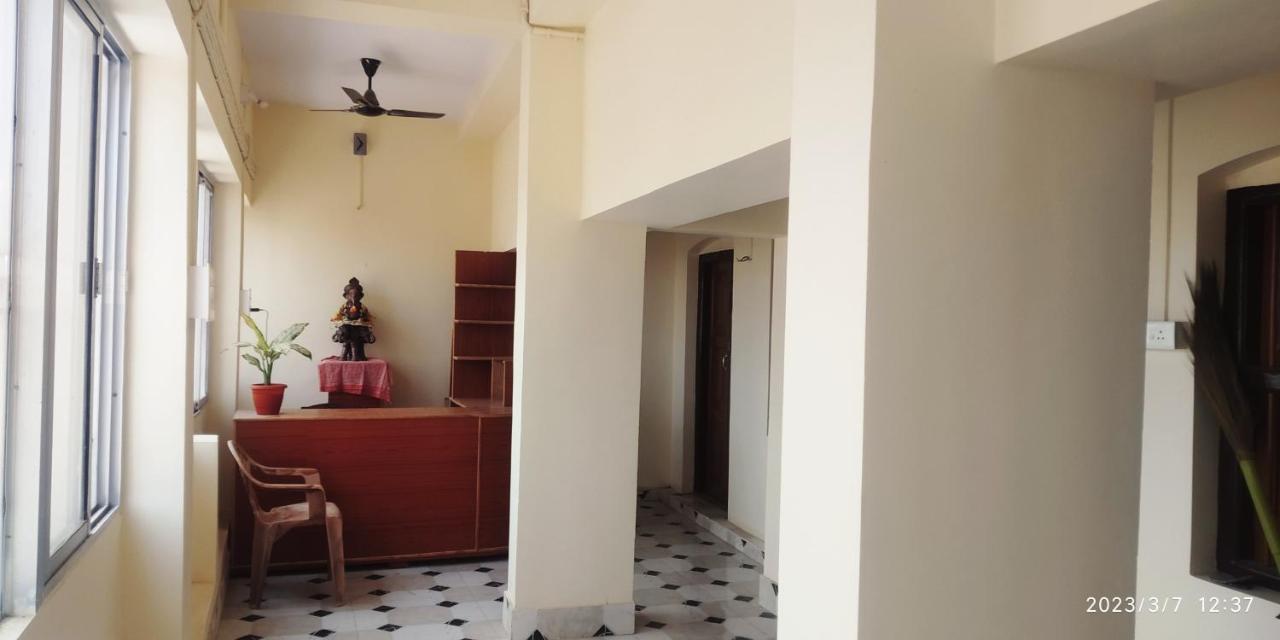 פורי Bhuban Heritage Inn מראה חיצוני תמונה